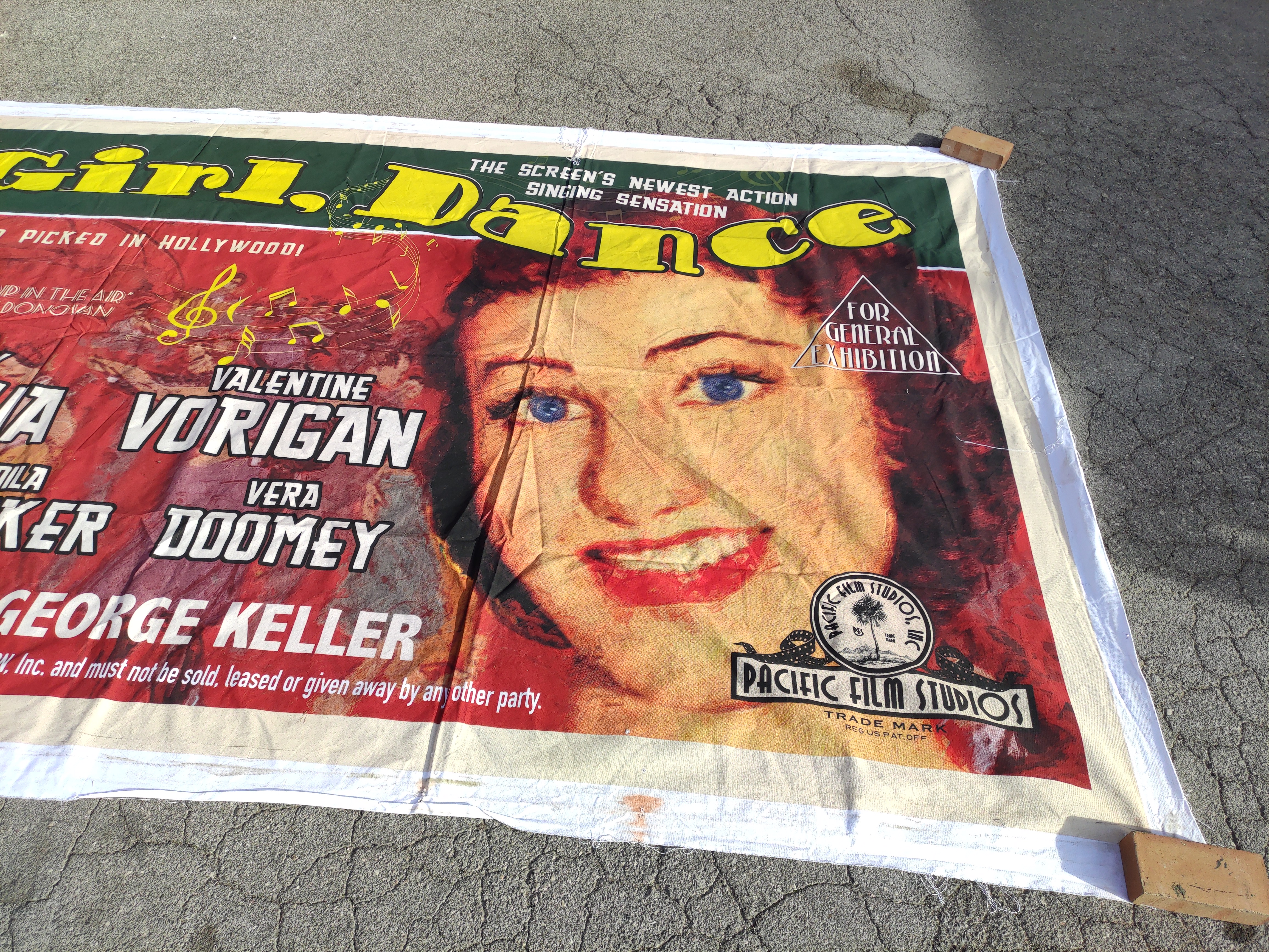 cartel cine ficticio xl dance girl tela 239x525 1u